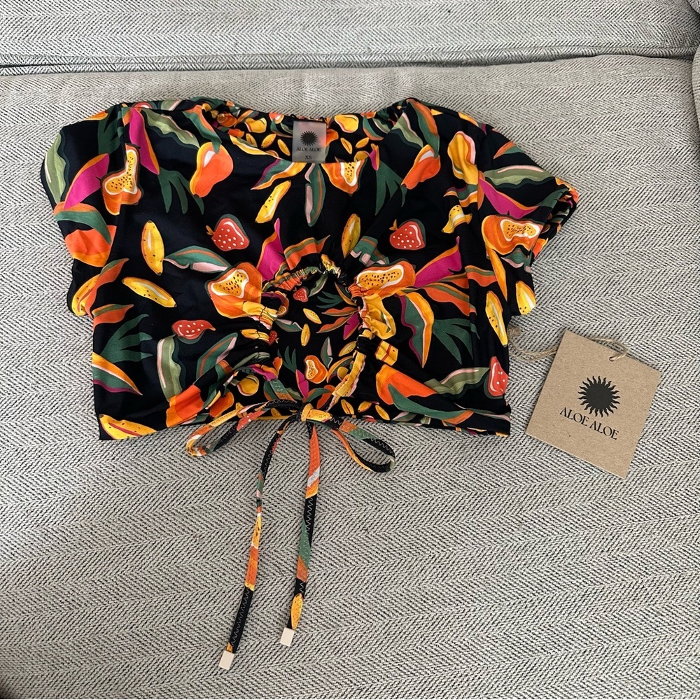 NWT Aloe Aloe Fruit Punch Swim Crop Top Size Extra Small XS Reversible‎